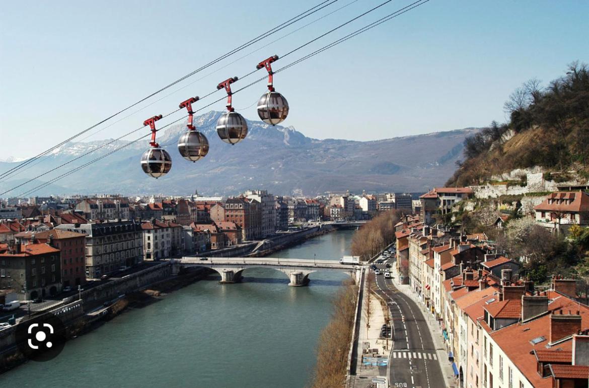 Europole 1 Gare De Grenoble & Centre Ville Exterior photo